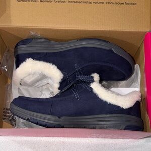 Ryka Women's Navy Blue Fur-Lined Shoes